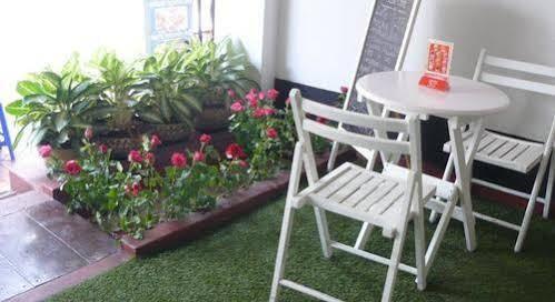 Hello Guest House بانكوك المظهر الخارجي الصورة