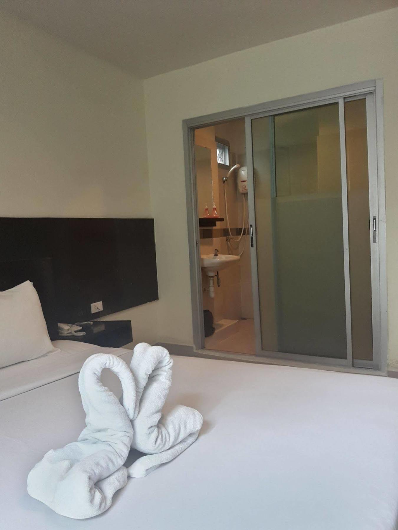 Hello Guest House بانكوك المظهر الخارجي الصورة