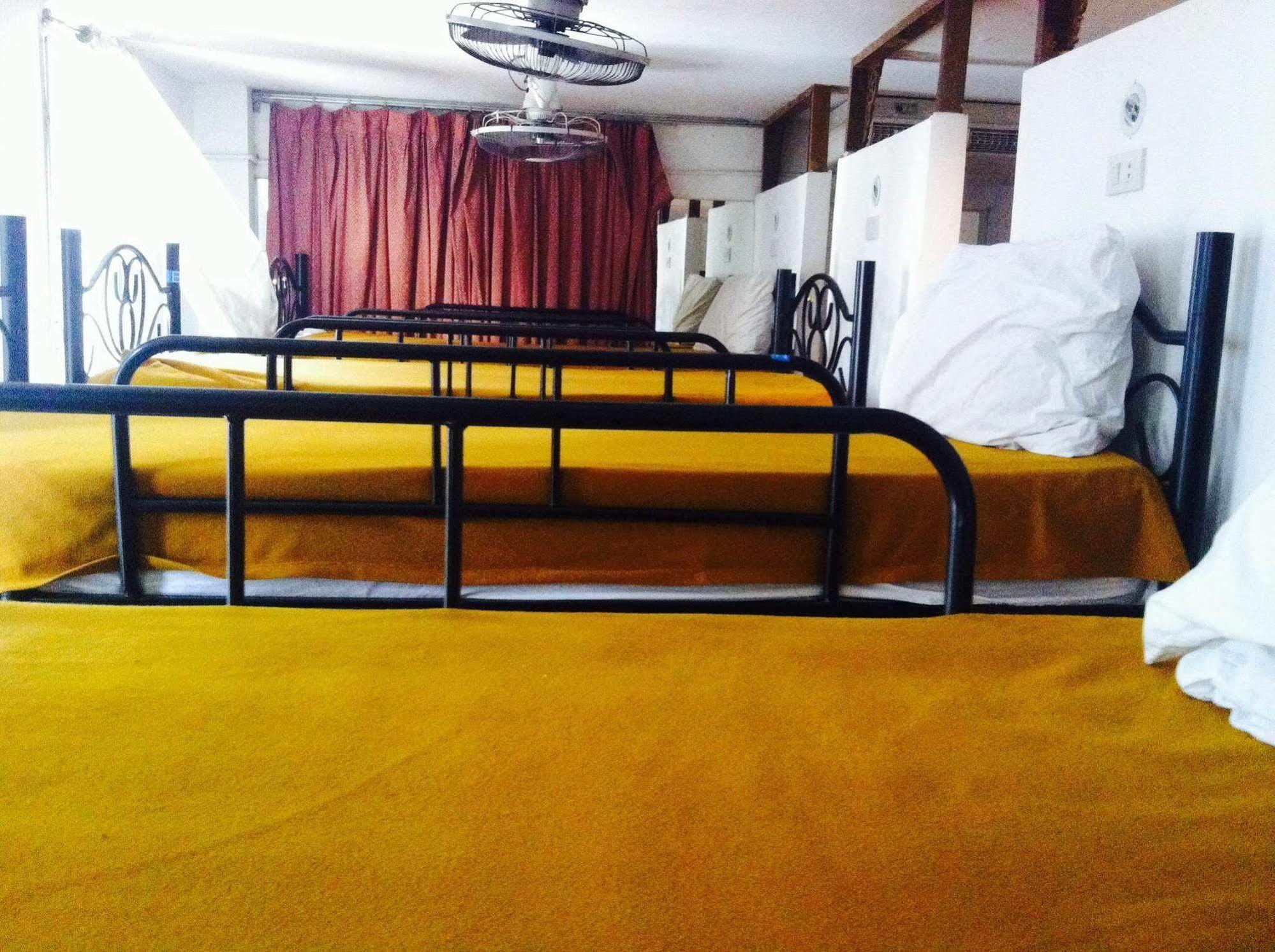 Hello Guest House بانكوك المظهر الخارجي الصورة